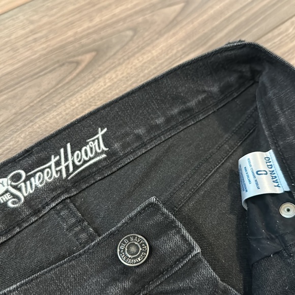 Old Navy Women’s SweetHeart Stretchy Jeans - Size: 0 - Picture 5 of 5